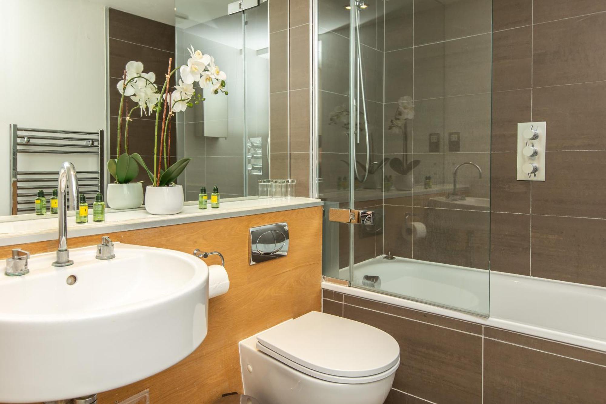 Appartamento Charming 1br Near Monument Station!